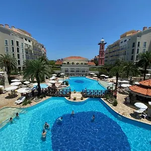 5* Hotel Jurere Internacional Il Campanario